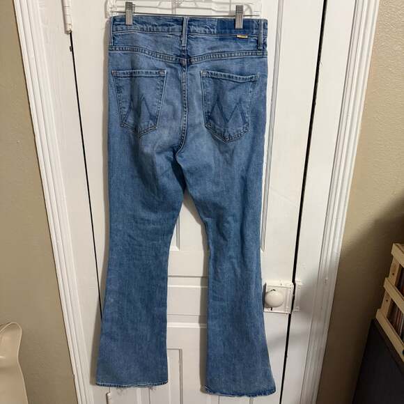 MOTHER High Waisted Weekender Slice Heel Jeans Size 28 - Picture 6 of 13